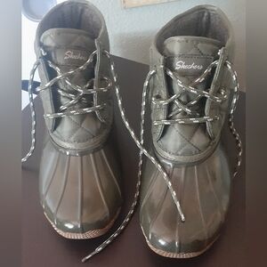 Skechers Olive Lace-Up Duck Boots
